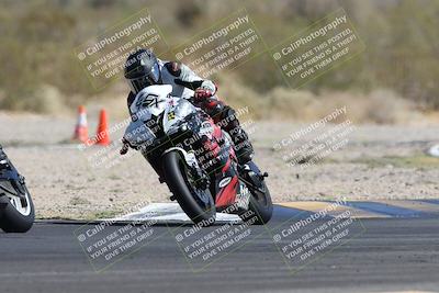 media/Apr-20-2025-CVMA (Sun) [[39090e8767]]/Race 2-Supersport Middleweight/